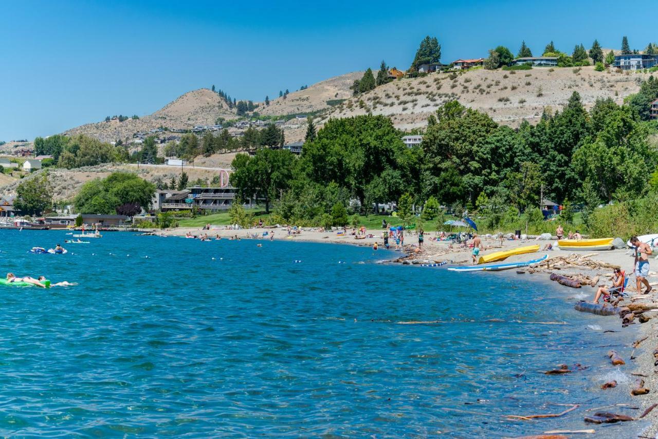 Chelan Chalet Villa Lakeside Exterior photo